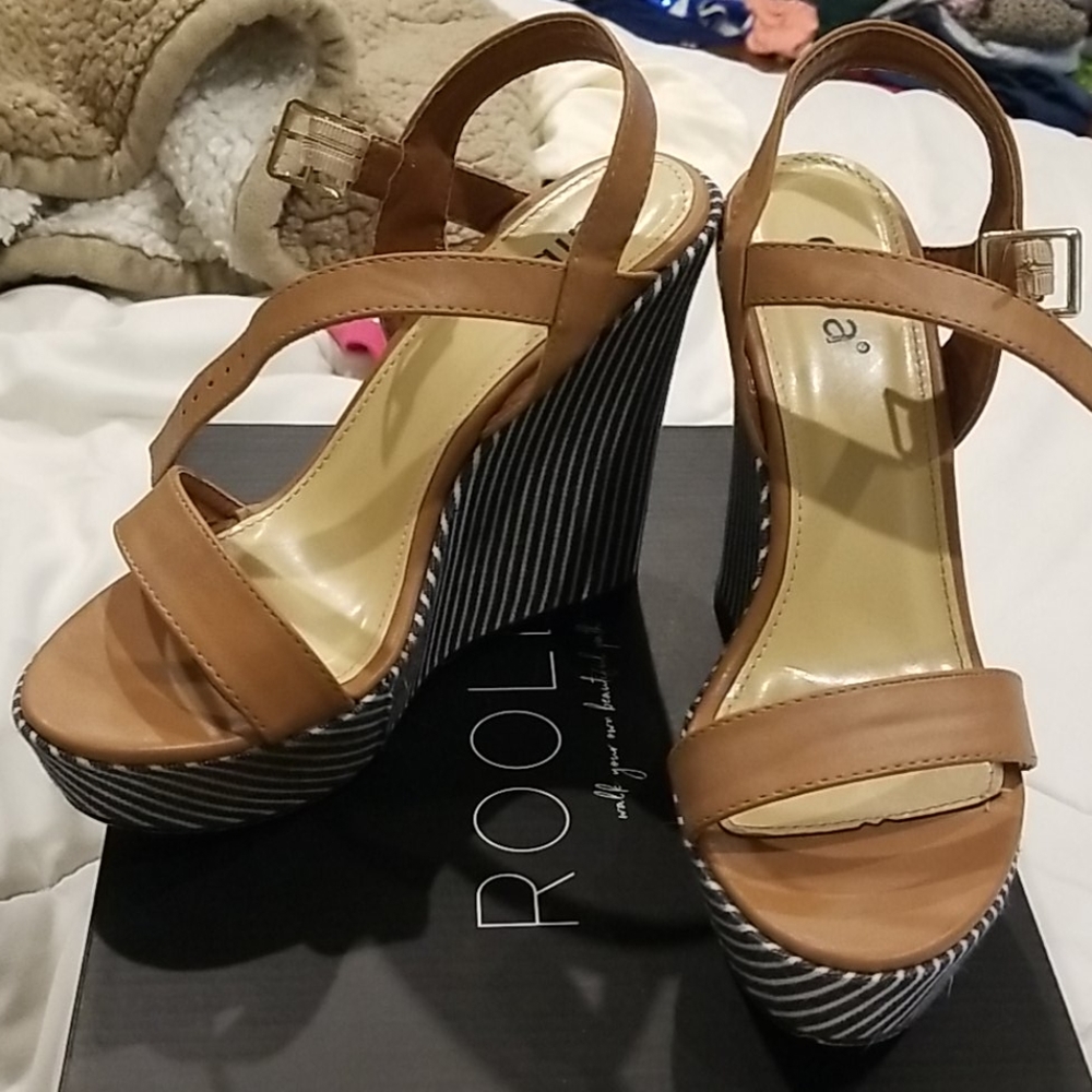 Tan wedge heel sandal